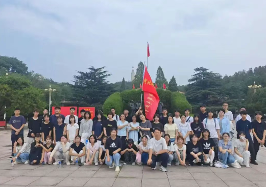 广东省初中生报考河北同仁医学中等专业学校有什么要求吗？