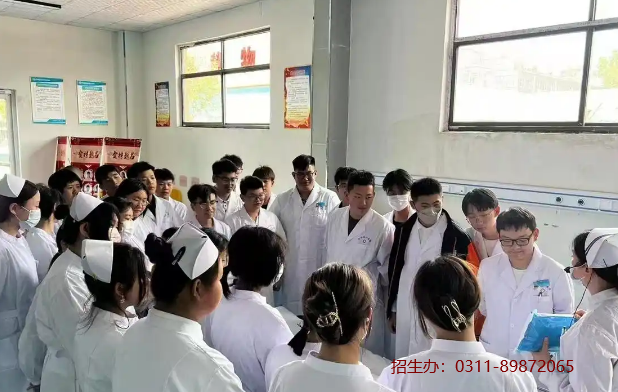 2026年春季河北同仁医学院正式开学是哪一天呢？